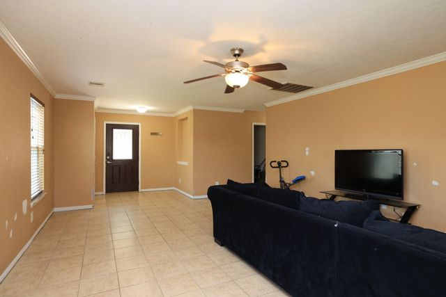 18710 Gray Oak Court, Cypress, TX 77433