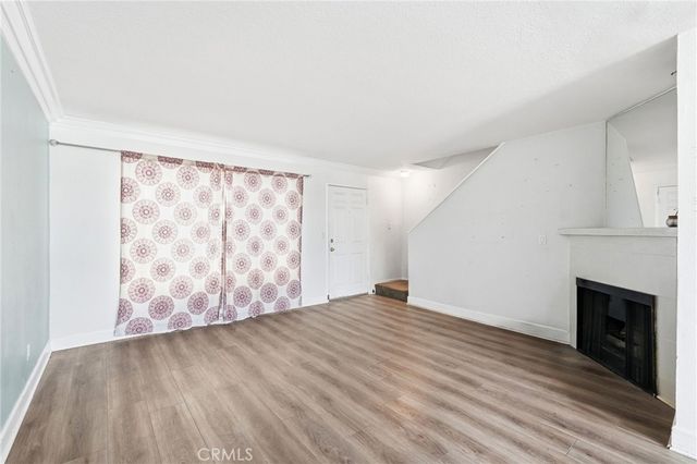 7045 Woodley Avenue 124, Lake Balboa, CA 91406