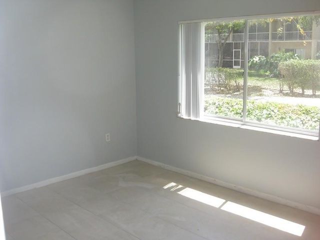 721 N Pine Island Rd 1, Plantation, FL 33324