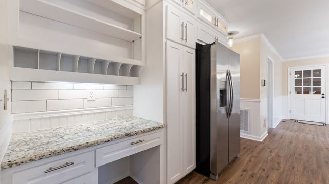 416 Powers Rd, Manchester, TN 37355