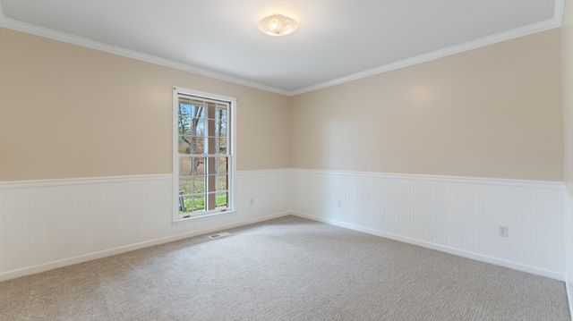 416 Powers Rd, Manchester, TN 37355