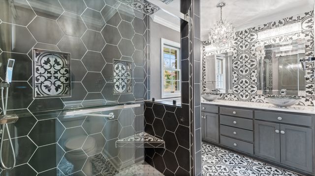 416 Powers Rd, Manchester, TN 37355