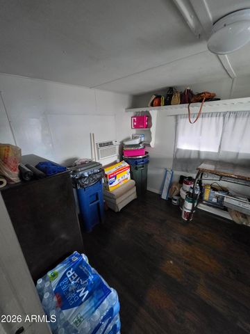 5207 N BLACK CANYON Highway 48, Phoenix, AZ 85015
