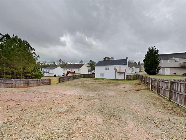 6018 Lancelot Lane, Douglasville, GA 30135