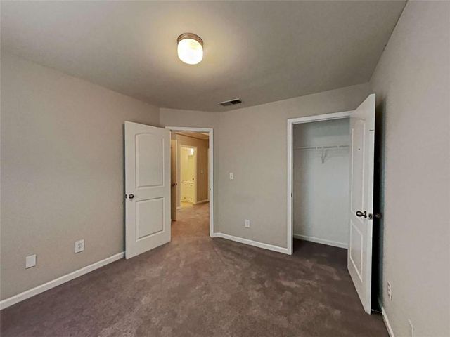 6018 Lancelot Lane, Douglasville, GA 30135