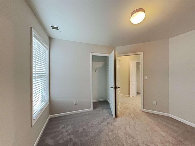 6018 Lancelot Lane, Douglasville, GA 30135