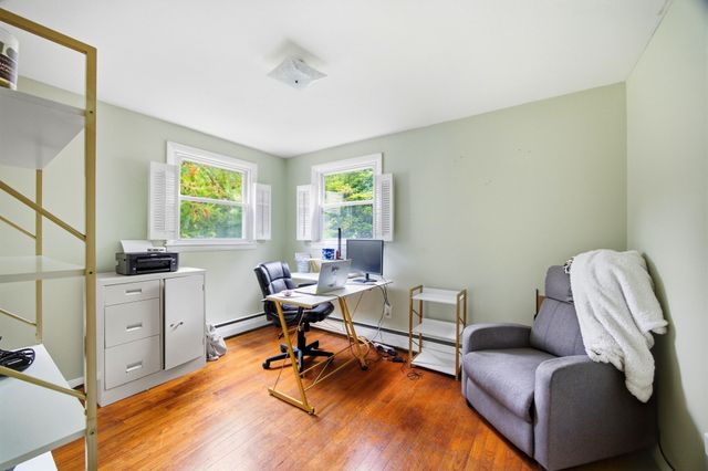 34 Piper Cross Rd, West Springfield, MA 01089