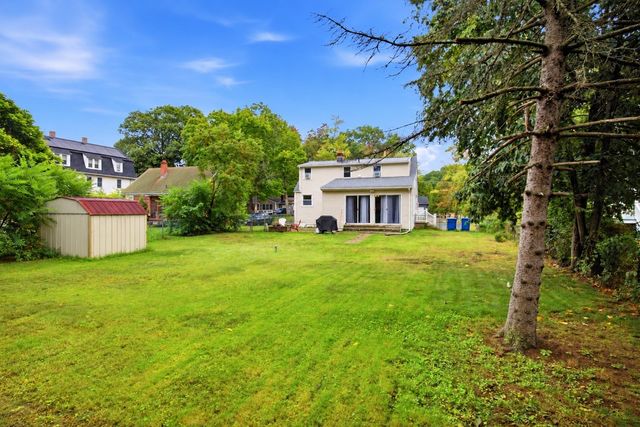 34 Piper Cross Rd, West Springfield, MA 01089