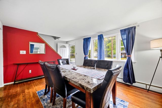 34 Piper Cross Rd, West Springfield, MA 01089