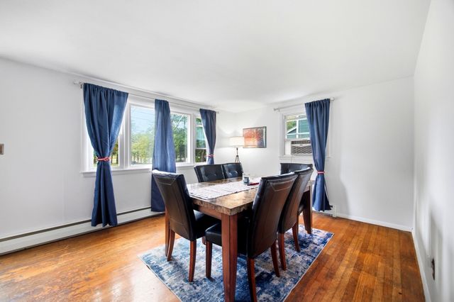 34 Piper Cross Rd, West Springfield, MA 01089