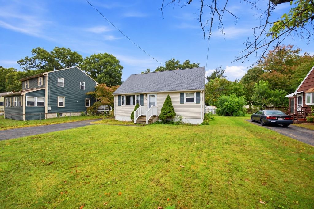 34 Piper Cross Rd, West Springfield, MA 01089