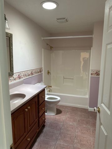 255 Maquam Shore Road, Swanton, VT 05488
