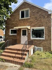 1005 N 38th STREET, Sheboygan, WI 53081