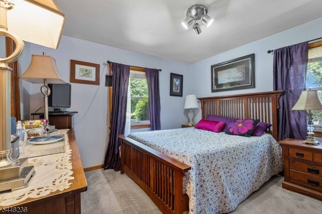 1468 Alps Rd, Wayne Twp., NJ 07470