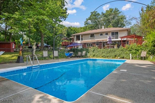 1468 Alps Rd, Wayne Twp., NJ 07470