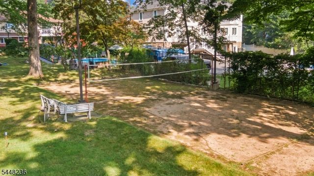 1468 Alps Rd, Wayne Twp., NJ 07470