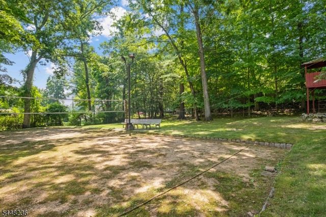 1468 Alps Rd, Wayne Twp., NJ 07470