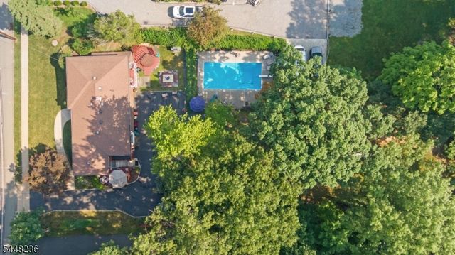 1468 Alps Rd, Wayne Twp., NJ 07470