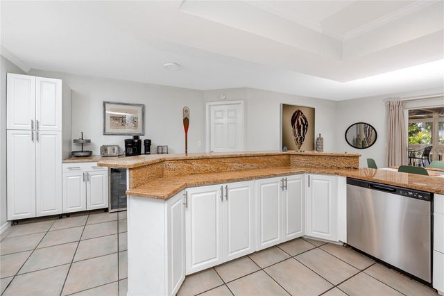 404 MAXWELL PLACE, Indian Rocks Beach, FL 33785