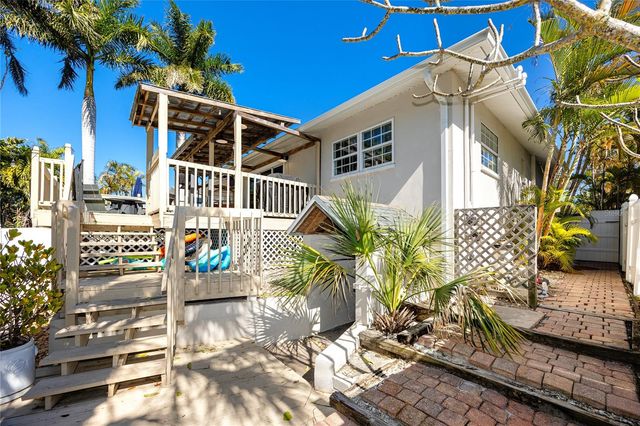 404 MAXWELL PLACE, Indian Rocks Beach, FL 33785