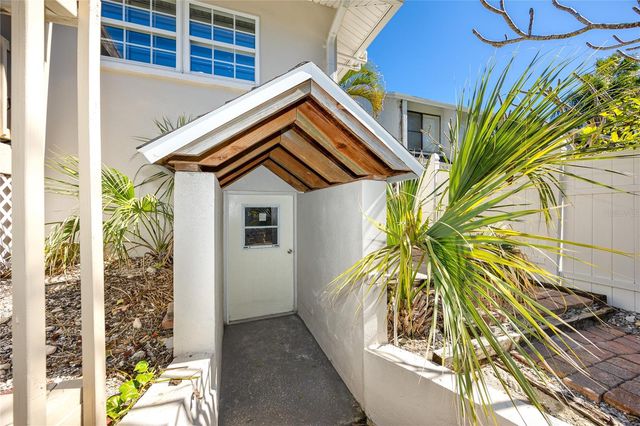 404 MAXWELL PLACE, Indian Rocks Beach, FL 33785