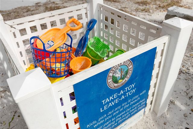 404 MAXWELL PLACE, Indian Rocks Beach, FL 33785