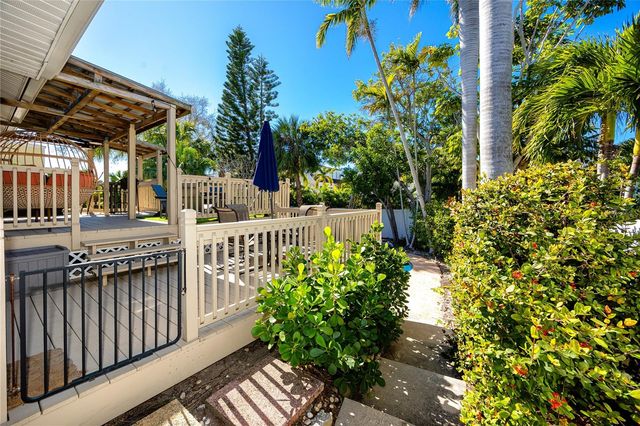 404 MAXWELL PLACE, Indian Rocks Beach, FL 33785