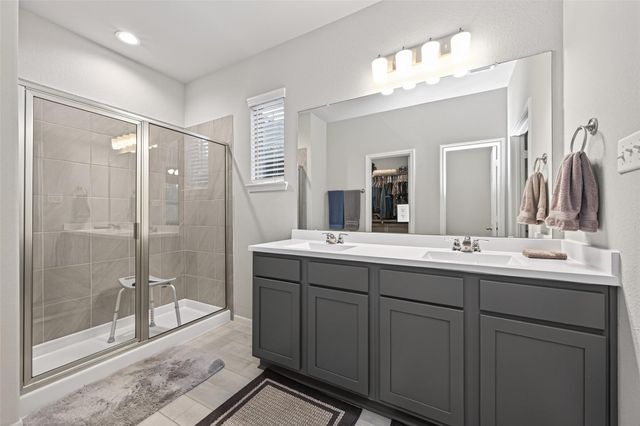 320 Emerald Thicket Lane, Houston, TX 77336
