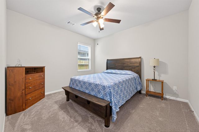 320 Emerald Thicket Lane, Houston, TX 77336