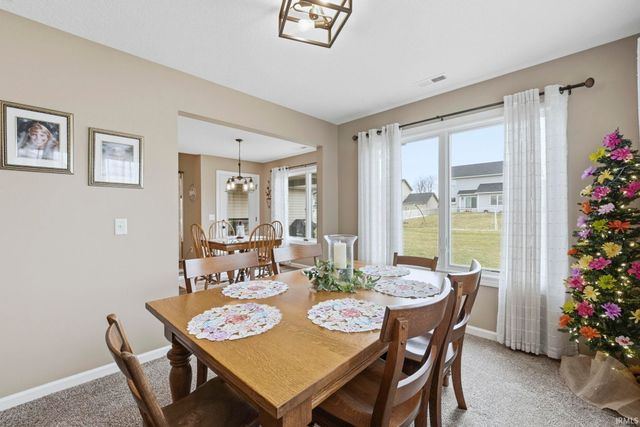 2092 Hemlock Lane, Warsaw, IN 46580