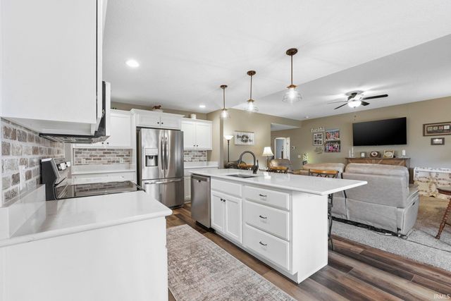 2092 Hemlock Lane, Warsaw, IN 46580