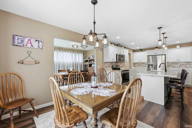 2092 Hemlock Lane, Warsaw, IN 46580