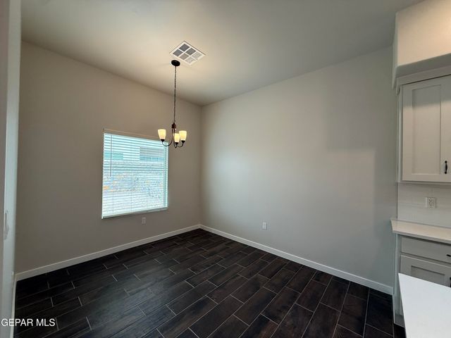 813 FAIRFORD Place, El Paso, TX 79928