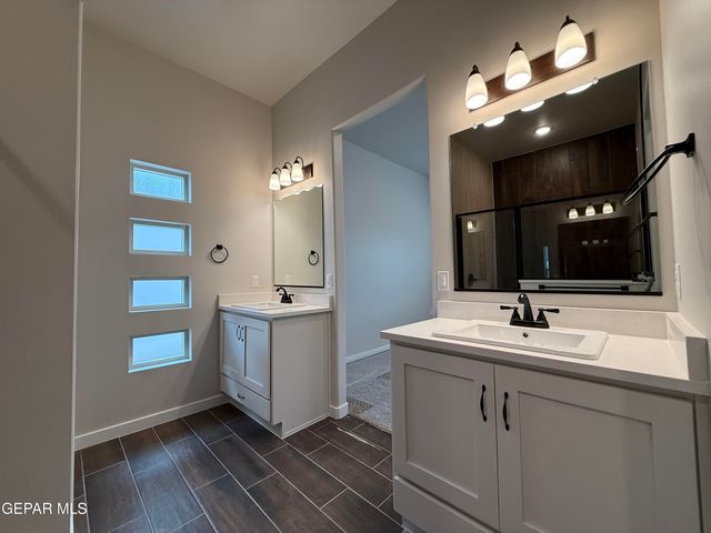 813 FAIRFORD Place, El Paso, TX 79928