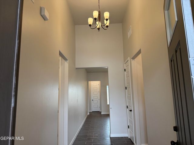 813 FAIRFORD Place, El Paso, TX 79928