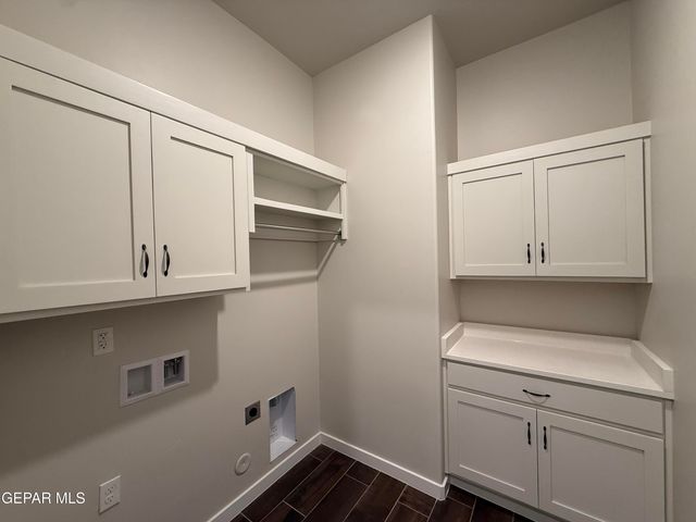 813 FAIRFORD Place, El Paso, TX 79928