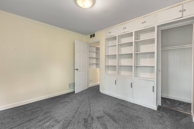 415 Hyde Park Drive 415 Hyde Park Drive, Hamilton, OH 45013