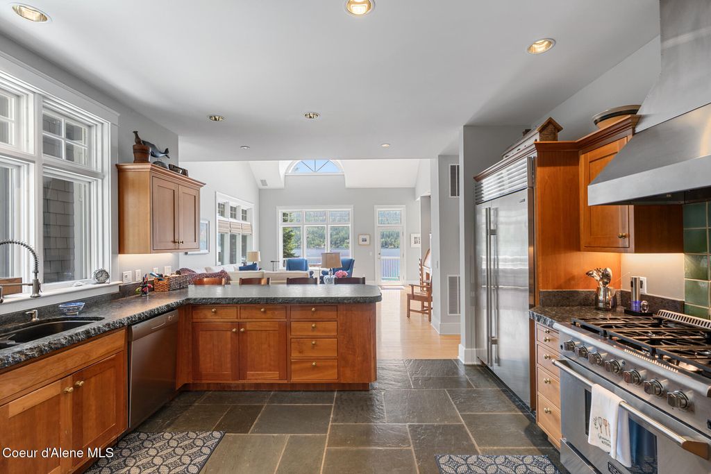 4557 W Mica Shore Rd, Coeur d'Alene, ID 83814 photo 16