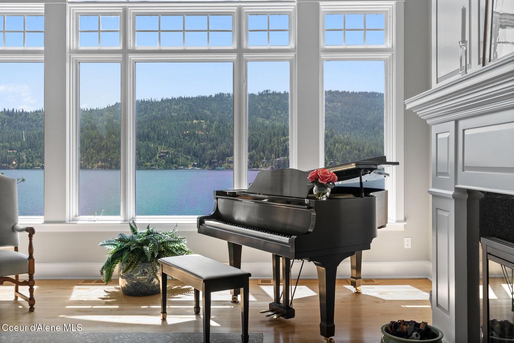 4557 W Mica Shore Rd, Coeur d'Alene, ID 83814 photo 9