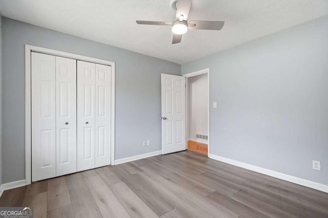 110 Point View Court, Tyrone, GA 30290