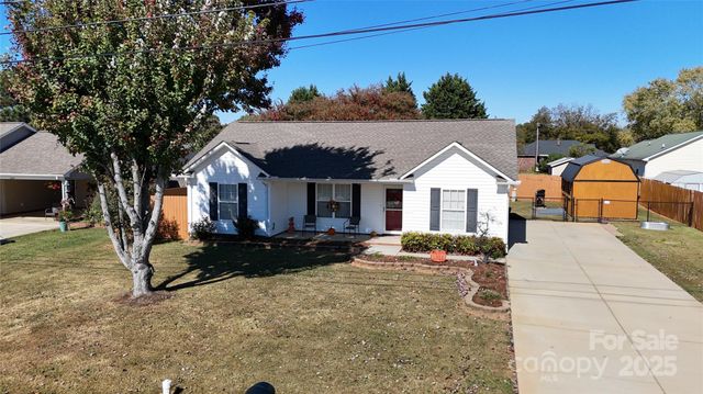 2125 Boggs Street, Lincolnton, NC 28092