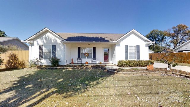 2125 Boggs Street, Lincolnton, NC 28092