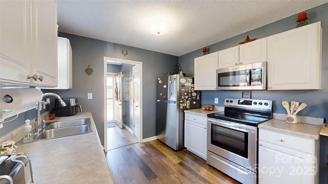 2125 Boggs Street, Lincolnton, NC 28092