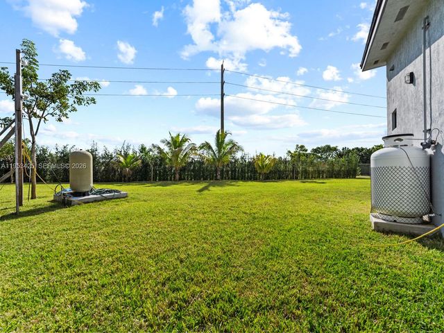 22451 SW 118 Ave, Miami, FL 33170