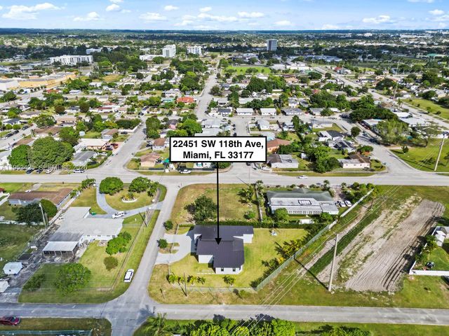 22451 SW 118 Ave, Miami, FL 33170