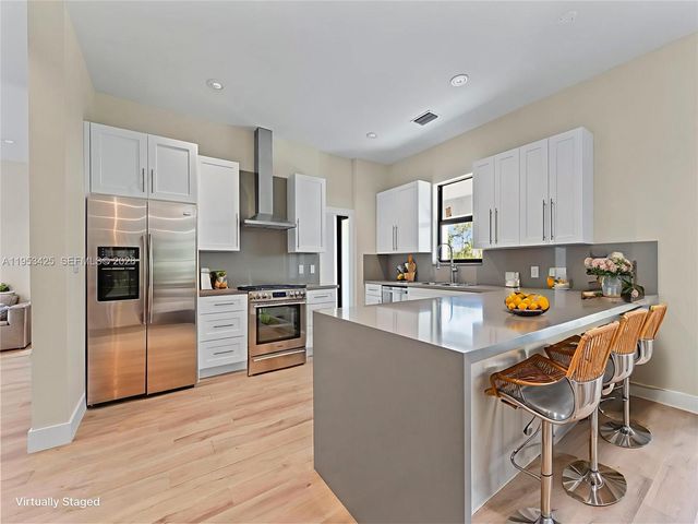 22451 SW 118 Ave, Miami, FL 33170