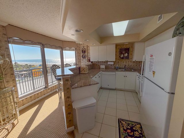 8560 Queensway Blvd Apt 203, Myrtle Beach, SC 29572