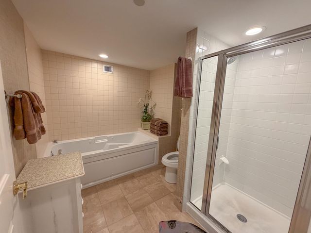 8560 Queensway Blvd Apt 203, Myrtle Beach, SC 29572