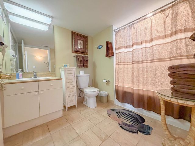 8560 Queensway Blvd Apt 203, Myrtle Beach, SC 29572