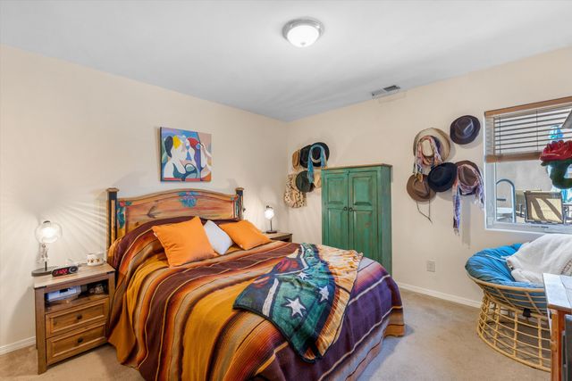 3 Silver Buckle Road, Santa Fe, NM 87508